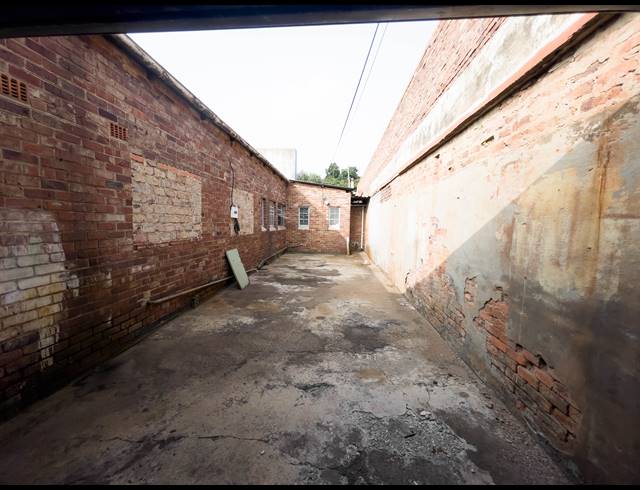 600M² WORKSHOP FOR SALE IN BRAKPAN CENTRAL